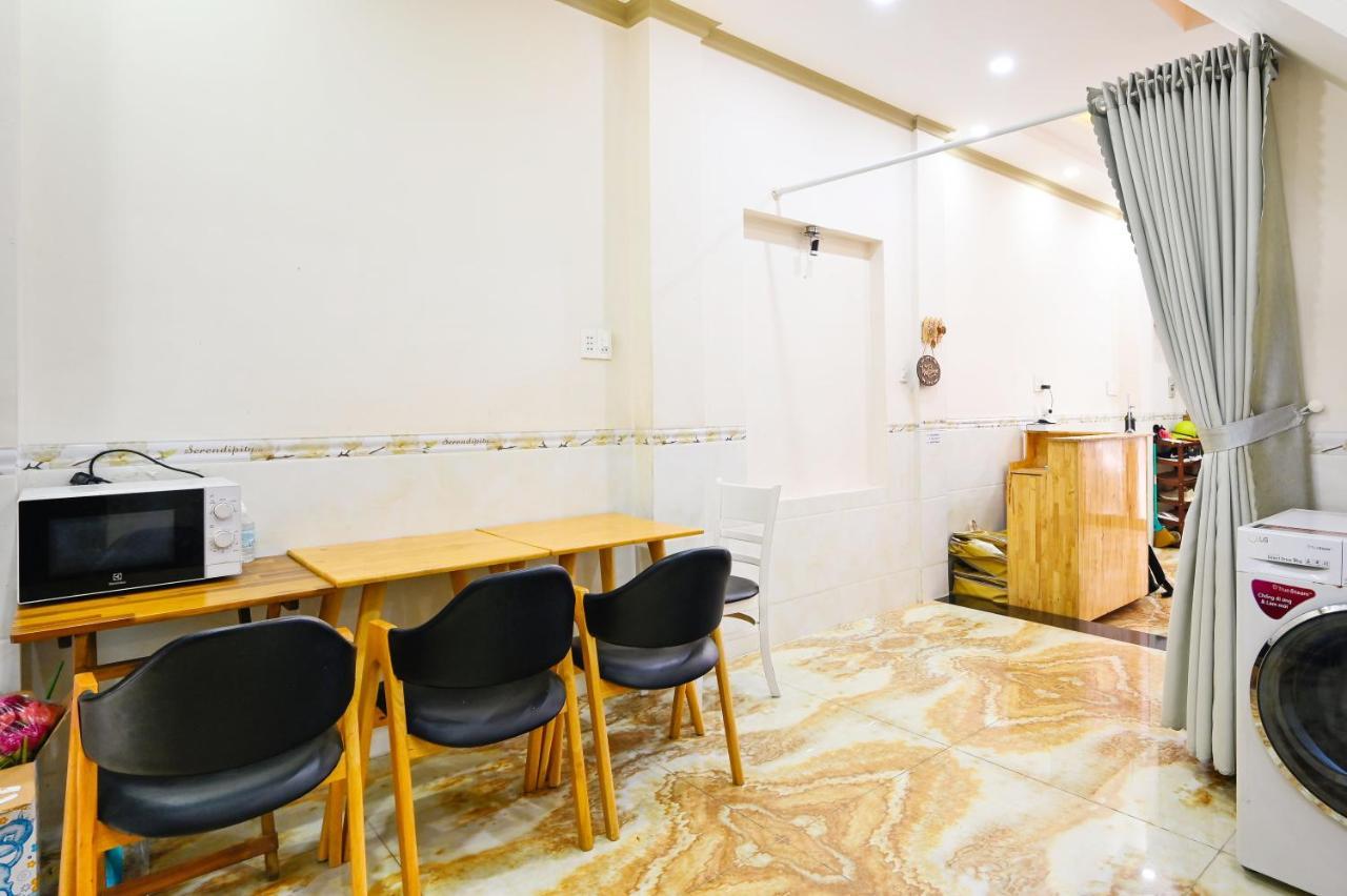 胡志明市Huyen House公寓 外观 照片